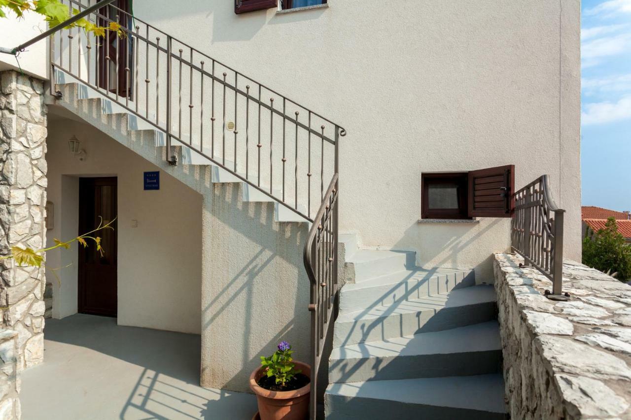 Apartment Nonna Krk Town Εξωτερικό φωτογραφία